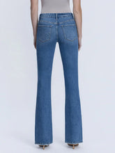 Load image into Gallery viewer, 6127- LOVERVET- Mid Rise Seamless Waistband Bootcut Jeans
