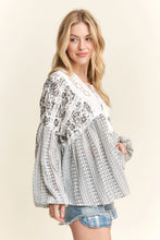 Load image into Gallery viewer, 4891 -- Boho Floral Peasant Tunic Top

