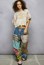 Load image into Gallery viewer, 5907- POL RIB KNIT TOP W/FLORAL PRINT-NATURAL
