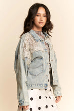 Load image into Gallery viewer, 5237-Mesh Stitching Button Down Denim Jacket
