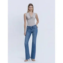 Load image into Gallery viewer, 6127- LOVERVET- Mid Rise Seamless Waistband Bootcut Jeans
