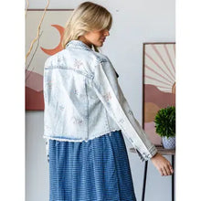 Load image into Gallery viewer, 6119- Butterfly Rhinestone Denim Jacket
