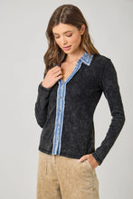 Load image into Gallery viewer, 5768-Washed Thermal Button Down Top-BLACK
