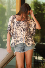 Load image into Gallery viewer, 5179-Square Neck Hanky Hem Kimono Sleeve Top-BLK/WT
