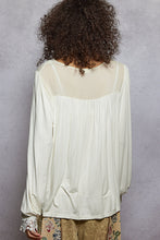 Load image into Gallery viewer, 5795- POL Floral Lace Crochet V-Neck Top-IVORY
