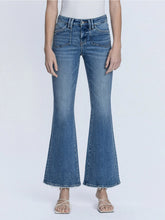 Load image into Gallery viewer, 5868- LOVERVET Low Rise Medium Wash Patch Pocket Flare Jeans
