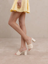 Load image into Gallery viewer, 6139- The Holland | Ivory Pearl Raffia Block Heel Mule
