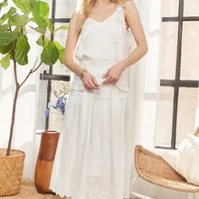 Load image into Gallery viewer, 6256-crochet embroidery Top- WHITE
