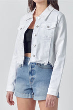 Load image into Gallery viewer, 4289-Uneven White Frayed Fitted Jacket
