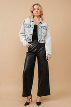 Load image into Gallery viewer, 5946-Acid Washed Shoulder Beading Denim Jacket
