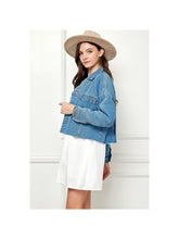 Load image into Gallery viewer, 4139-2 Pocket Ripped Raw Hem Cropped Denim Jacket
