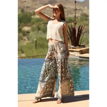 Load image into Gallery viewer, 6251- Printed Wide Leg Pants with Elastic Waistband

