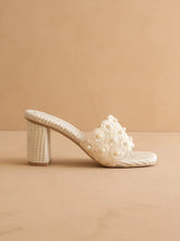 Load image into Gallery viewer, 6139- The Holland | Ivory Pearl Raffia Block Heel Mule
