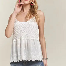Load image into Gallery viewer, 6261- Crochet V Neck Tank Top -WHITE
