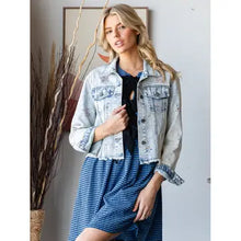 Load image into Gallery viewer, 6119- Butterfly Rhinestone Denim Jacket
