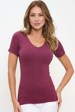 Load image into Gallery viewer, 6500- YELETE Seamless Reversible V-Neck Short Sleeve Top-OS
