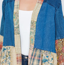 Load image into Gallery viewer, 6039- Western Boho Lace &amp; Denim Patchwork Kimono Top
