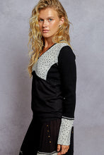 Load image into Gallery viewer, 5814- POL V Neck Lace Trim Thermal Knit Top-BLACK

