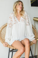 Load image into Gallery viewer, 4919-V-Neck Floral Crochet Contrast Solid Blouse Top
