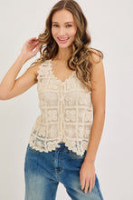 Load image into Gallery viewer, 6028-Bohemian Floral Pattern Crochet Lace Tank
