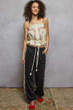 Load image into Gallery viewer, 5966- POL-Sleeveless Embroidered Trim Top- CREAM

