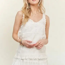 Load image into Gallery viewer, 6256-crochet embroidery Top- WHITE
