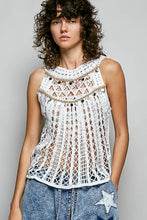 Load image into Gallery viewer, 6062- POL CROCHET HALTER TOP W/ SHELLS-ONE SIZE -WHITE
