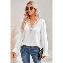 Load image into Gallery viewer, 4280-Color Block Deep V Neck Lace Loose Fit Blouse
