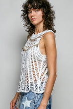 Load image into Gallery viewer, 6062- POL CROCHET HALTER TOP W/ SHELLS-ONE SIZE -WHITE
