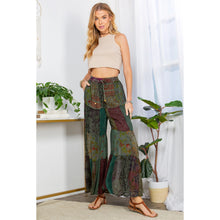 Load image into Gallery viewer, 4536-Retro Revival: Long Flared Patchwork Pants
