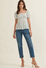 Load image into Gallery viewer, 4232-Floral Square Neck Puff Sleeve Babydoll Blouse
