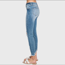Load image into Gallery viewer, 4138- PETRA153-Distressed Mid Rise Ankle Skinny Jeans w/ Frayed Hem
