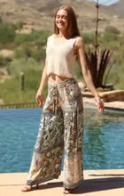 Load image into Gallery viewer, 6251- Printed Wide Leg Pants with Elastic Waistband
