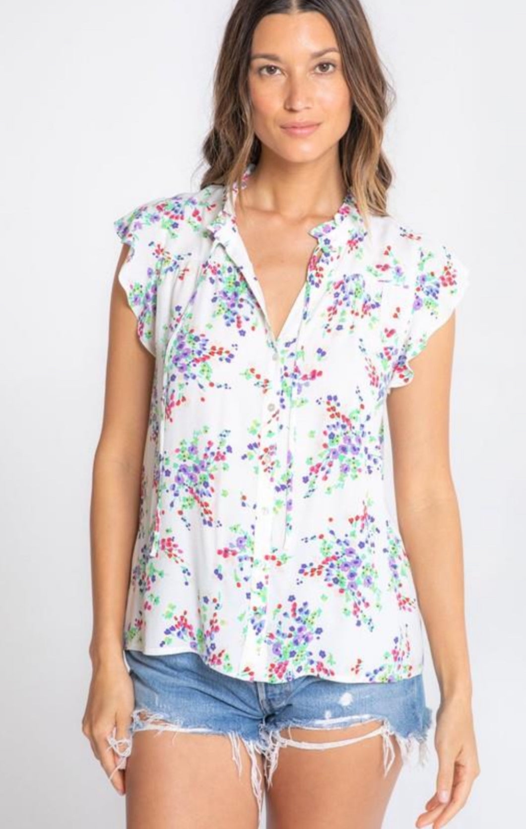 5049- RUFFLE SHORT SLEEVE TOP W/BUTTONS-IV/VIOLET