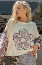 Load image into Gallery viewer, 4660-  POL FLOWER PATCH PLAID SLEEVE TOP-CREAM
