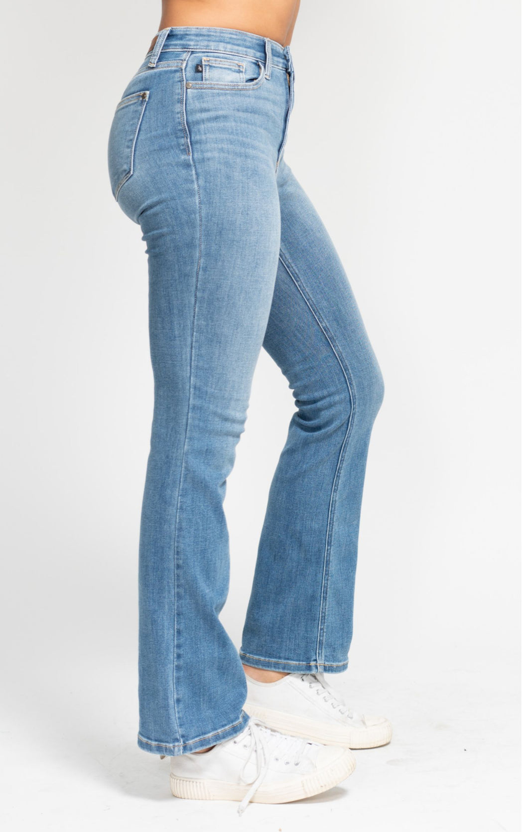 4533- JUDY BLUE- HW Classic Contrast Wash Bootcut