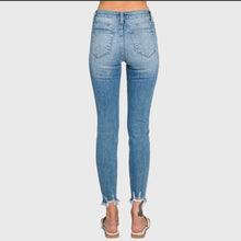 Load image into Gallery viewer, 4138- PETRA153-Distressed Mid Rise Ankle Skinny Jeans w/ Frayed Hem
