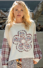 Load image into Gallery viewer, 4660-  POL FLOWER PATCH PLAID SLEEVE TOP-CREAM
