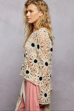 Load image into Gallery viewer, 5468- POL SMC240 CROCHET TOP-NATURAL/BLACK
