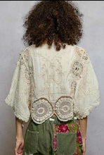 Load image into Gallery viewer, 5473- POL SMC308 CROCHET TOP-NATURAL
