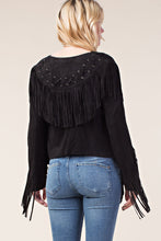 Load image into Gallery viewer, 5521-SUEDE-INSPIRED JACKET WITH FRINGE
