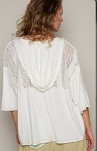 Load image into Gallery viewer, 4485- POL LACE DETAIL JERSEY V NECK-OFF WHITE
