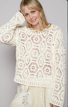 Load image into Gallery viewer, 4932- POL KNIT CROCHET TOP-ONE SIZE
