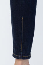 Load image into Gallery viewer, 3833- JUDY BLUE -HI-WAIST BACK PHONE YOKE SEAM SKINNY
