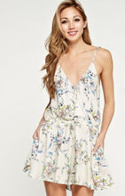 Load image into Gallery viewer, 5047- PRINTED TIE FRONT ROMPER
