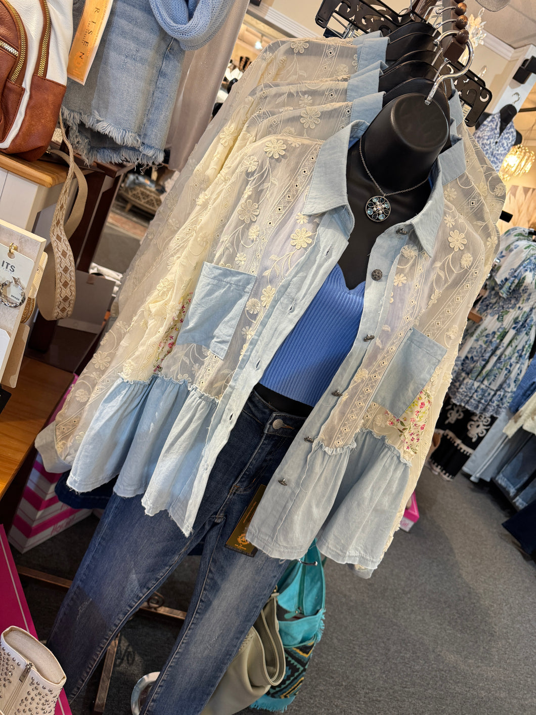 5301- LACE AND FLORAL SHACKET-BLUE