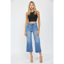 Load image into Gallery viewer, 4213-High Rise Crop Wide Leg
