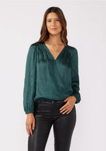 Load image into Gallery viewer, 4712- V-Neck Raglan Sleeve Top-TEAL
