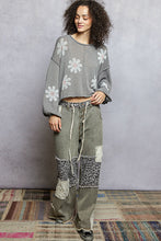 Load image into Gallery viewer, 5799- POL Balloon Sleeve Floral Print Thin Sweater -GREY
