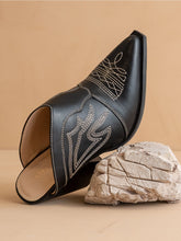 Load image into Gallery viewer, 6710- The Kiara BLACK | Western Inspired Heeled Fall Mule

